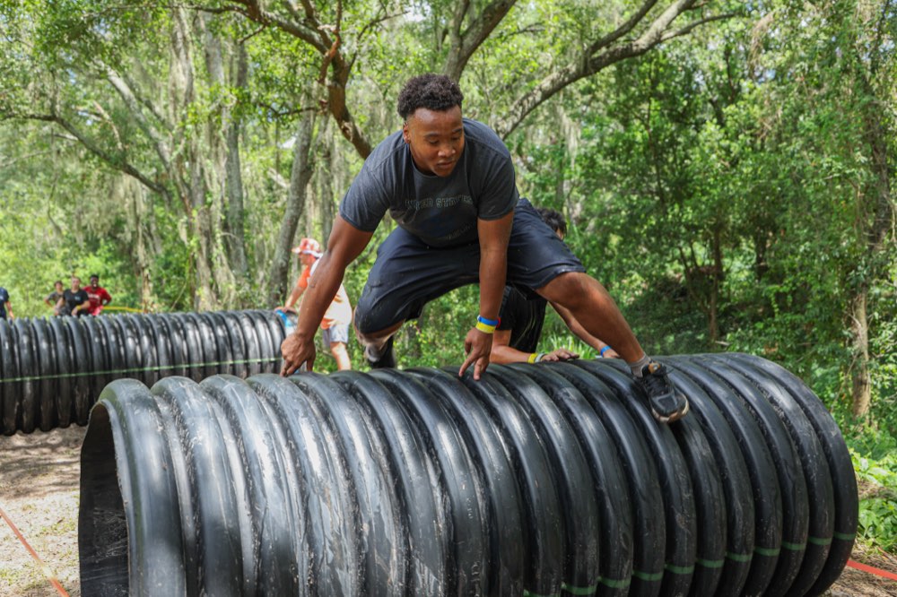 Mud tube crawl